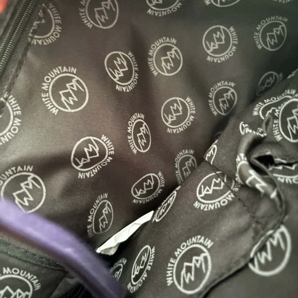 WHITE MOUNTAIN BACK PACK BAG NWT - Picture 3 of 5